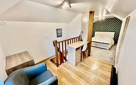 Duplex à 5 min de la gare-DABNB